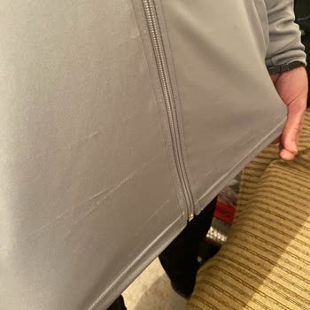 Eşofman Takımında Deformasyon Ve Yetersiz Müşteri Hizmeti