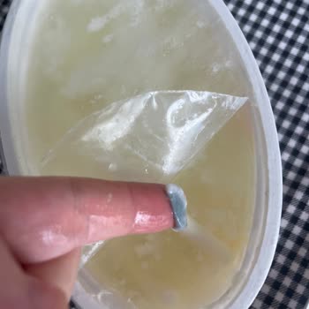 Ekici Peynirde Küf Şoku: Son Kullanma Tarihi Geçmemişti!