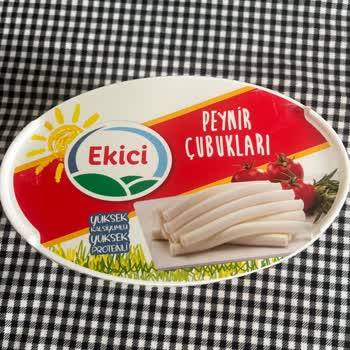 Ekici Peynirde Küf Şoku: Son Kullanma Tarihi Geçmemişti!