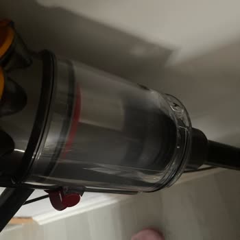 Dyson V12 Süpürgede Sürekli Hazne Uyarısı Sorunu