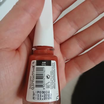 Flormar Ojesi Tırnaklarımda Kalıcı Leke Bıraktı, Müşteri Hizmeti Yanıt Vermiyor