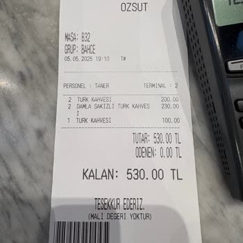 Özsüt'te Hizmet Ve Ürün Kalitesi Hayal Kırıklığı Yarattı