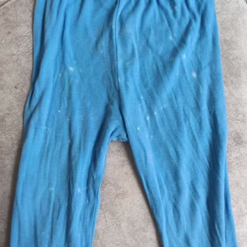 Vanish Oxi Toz Leke Çıkarıcı Kıyafetlerde Renk Karışıklığı Ve Beyaz Lekeler Oluşturdu