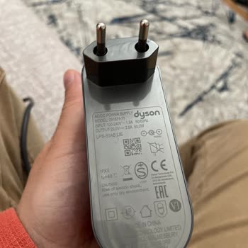 Yeni Satın Alınan Cihazın Şarj Ünitesi Arızalı Çıktı