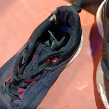 Az Kullanılan Ayakkabıda Erken Yırtılma Ve Garanti Hayal Kırıklığı