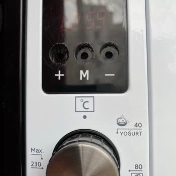 Simfer Fırının Dijital Göstergesi Ve Düğmeleri Arızalı Kullanamıyorum