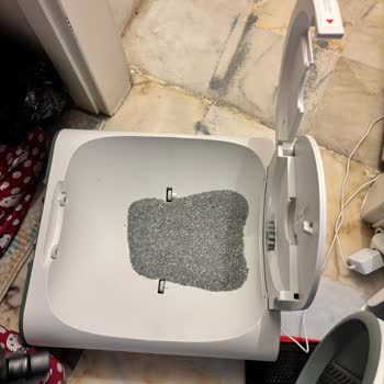 Akıllı Kedi Tuvaletinde Sürekli Çıkan Ped Ve Kum Dökülmesi Sorunu