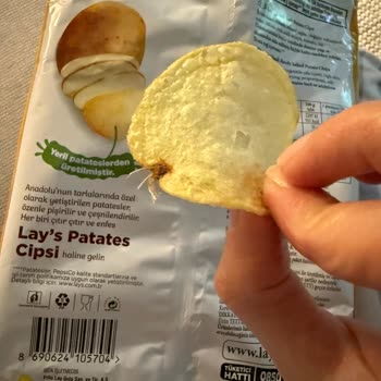 Lays Cips Paketinden Çıkan Yabancı Cisim Güvenimi Sarstı