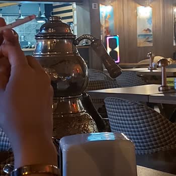 Kötü Hijyen, Eksik Hizmet Ve Yanıltıcı Müzik Deneyimiyle Hayal Kırıklığı