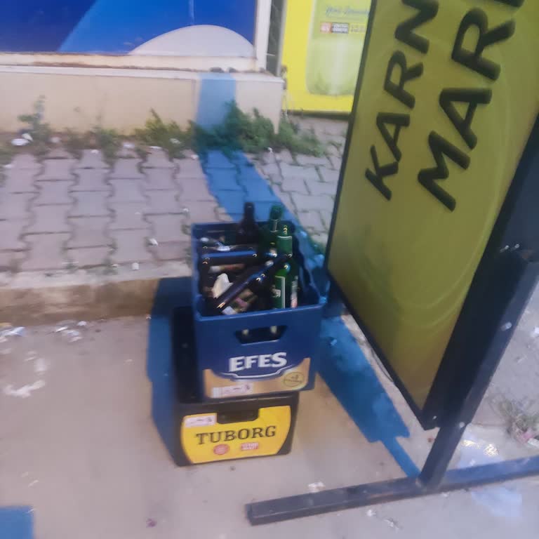 Mahallede Geç Saatlerde İçki Satışı Huzurumuzu Bozuyor