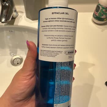 I Suspect My La Roche Posay Face Wash Is Fake Due to Skin Reaction and Odd Packaging