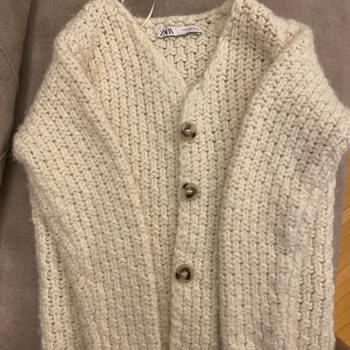 Aldığım Hırka Sürekli Tüy Döküyor Ve Kullanılamıyor