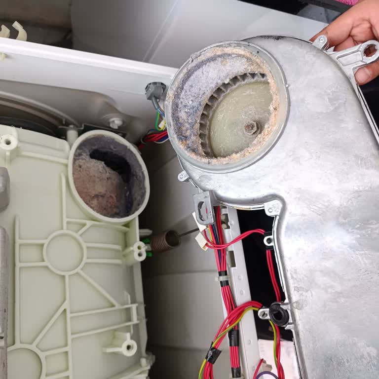 Hoover H-WASH&DRY 500 Makinemde Garanti Kapsamında Olmayan Ücretli Bakım Şoku Ve Kurutma Sorunu