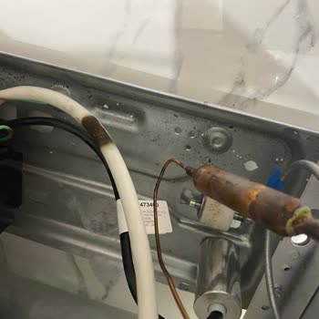 Üretim Hatalı Buzdolabı, Tehlikeli Taşıma Ve Yanma Riskiyle Mağduriyet