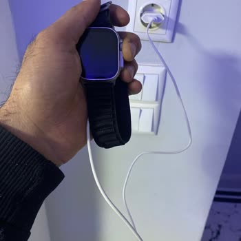 Saatim Şarj Almıyor Ve Açılmıyor, Param Boşa Gitti