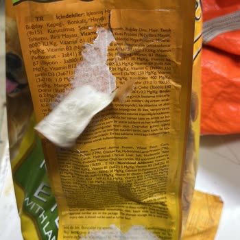 Carrefour SA Son Kullanma Tarihi Olmayan Ve Etiketleri Değiştirilmiş Köpek Maması