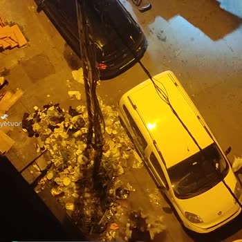 Kağıthane Mehmet Akif Ersoy Mahallesi Çöp Sorunu