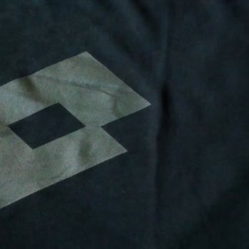 Lotto Marka Tişörtte Hızlı Tiftiklenme Ve Kalite Sorunu