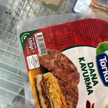 Dana Kavurma Ambalajında Saç Teli Şoku