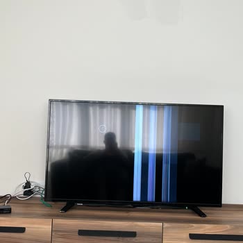 Garanti Süresi Devam Eden Toshiba Televizyon İçin Yüksek Panel Ücreti Şoku