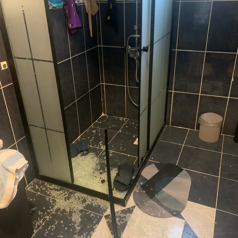 Koçtaş Duşa Kabin Camı Patladı Garanti Dışı Bırakıldı Çözüm Sunulmadı