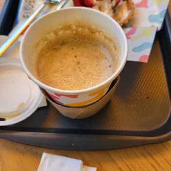 Hijyen Sorunu Ve Eksik Kahve Servisi Deneyimi