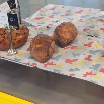 Magnolia Shop Koşuyolu Şubesinde Hijyen Ve Eksik Ürün Sorunu