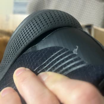 Skechers Ayakkabıda Taban Yarılması Ve Çözüm Sunulmaması Mağduriyeti