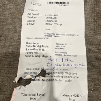 Yıkanınca Çektiği İddia Edilen Kazak Yırtık Şekilde İade Edildi