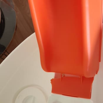 Aktivite Masası Kolayca Kırıldı, Değişim Ve İade Süreci Mağdur Edici