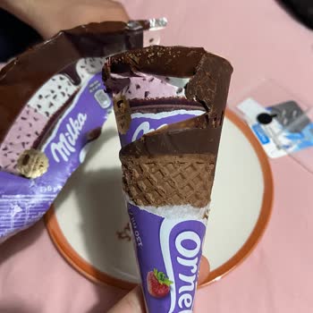 Dondurma Paketinde Hijyen Ve Güven Sorunu Yaşadım