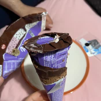 Dondurma Paketinde Hijyen Ve Güven Sorunu Yaşadım