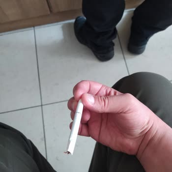 Sigara Kalitesindeki Düşüş Ve İçinden Çıkan Yabancı Maddeler