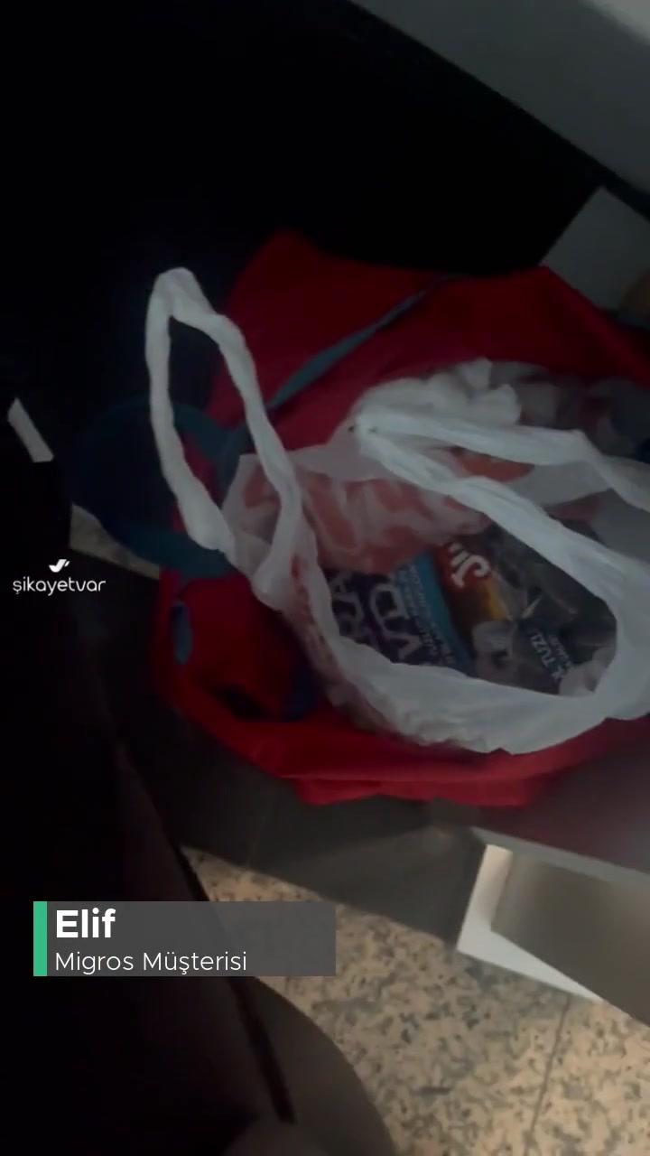 Migros Kara Sevda Jumbo Çekirdeklerinin Tarihi Geçmek Üzere! videonun kapak resmi