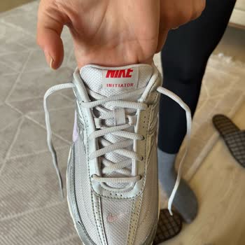 Satın Aldığım Nike Ayakkabının Etiket Sorunu Ve Mağaza İlgisizliği