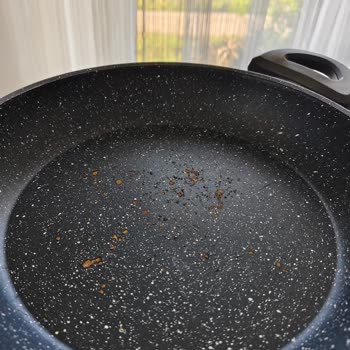 Taç Mutfak Granit Tencere Ve Tavada Erken Soyulma Sorunu