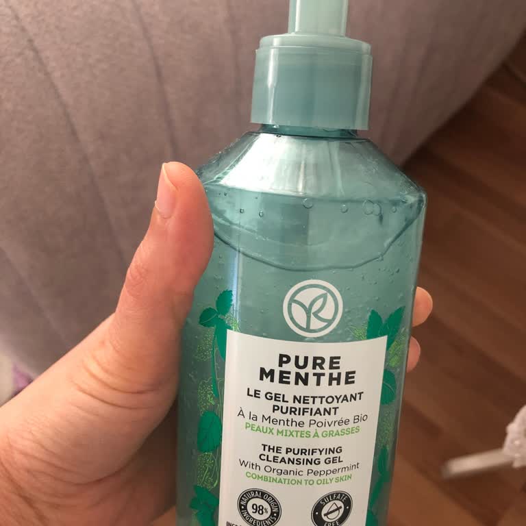 Yves Rocher Face Cleanser Gave Me Redness, Burning, and Breakouts Within Two Uses