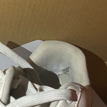 Garanti Kapsamındaki Ayakkabımın Değişimi Reddedildi