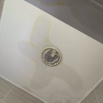 Tesisatçı Mahmut Usta Tesisat Sorununu Çözmeden Yüksek Ücret Aldılar, Mağdur Edildim