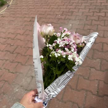 Beklentilerin Altında Kalan Çiçek Teslimatı