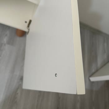 Aldığım Mobilyaların Teşhir Ürün Çıkması Ve Hasarlı Gelmesi