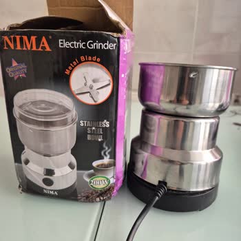 Kırık Ve Farklı Ürün, İletişimsiz Satıcı