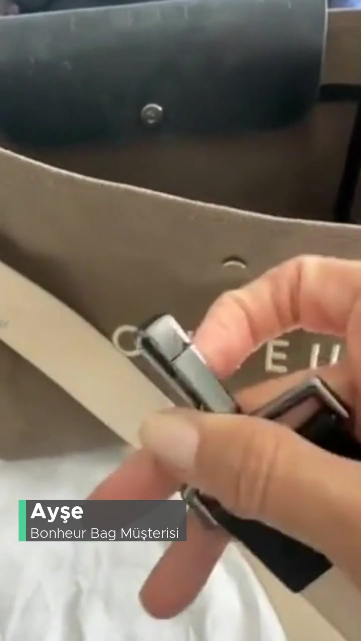 Bonheur Bag Yeni Çantada Sürekli Sap Yerinden Çıkıyor! videonun kapak resmi