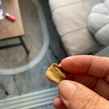 Lokumun İçinden Sigara İzmariti Çıktı, Hayal Kırıklığına Uğradım!