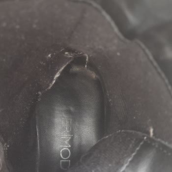 Kısa Sürede Deforme Olan Bot Ve Yetersiz Müşteri Hizmeti