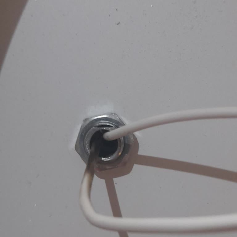 Arızalı Ürün Ve İlgisiz Müşteri Hizmeti Nedeniyle Mağduriyet Yaşıyorum