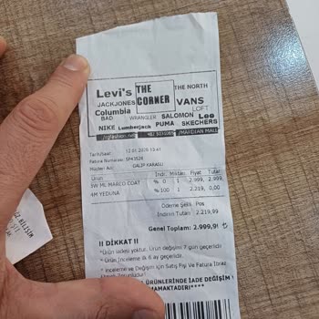 Kampanyalı Alınan Ayakkabının Hızla Yırtılması Ve Mağaza İlgisizliği