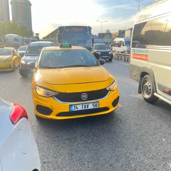 Ticari Taksi Trafikte Tehlikeli Davranış Ve Hakaret