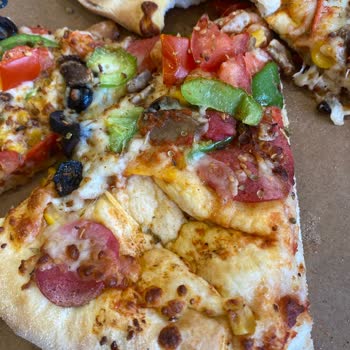 Konya Şubesinde Pizza Kalitesi ve Hijyen Sorunu