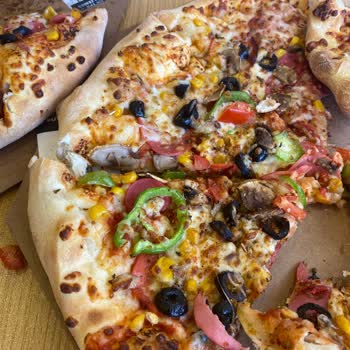 Konya Şubesinde Pizza Kalitesi ve Hijyen Sorunu